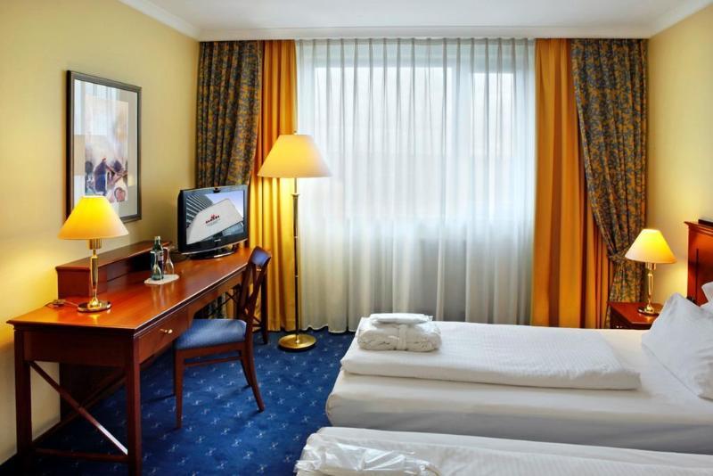 H4 Hotel Kassel Room photo