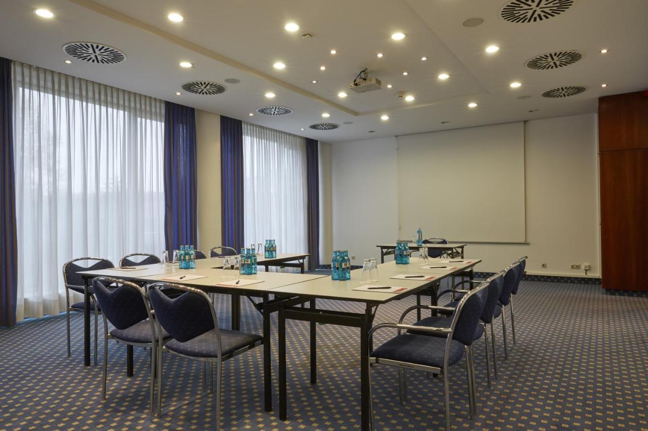H4 Hotel Kassel Exterior photo